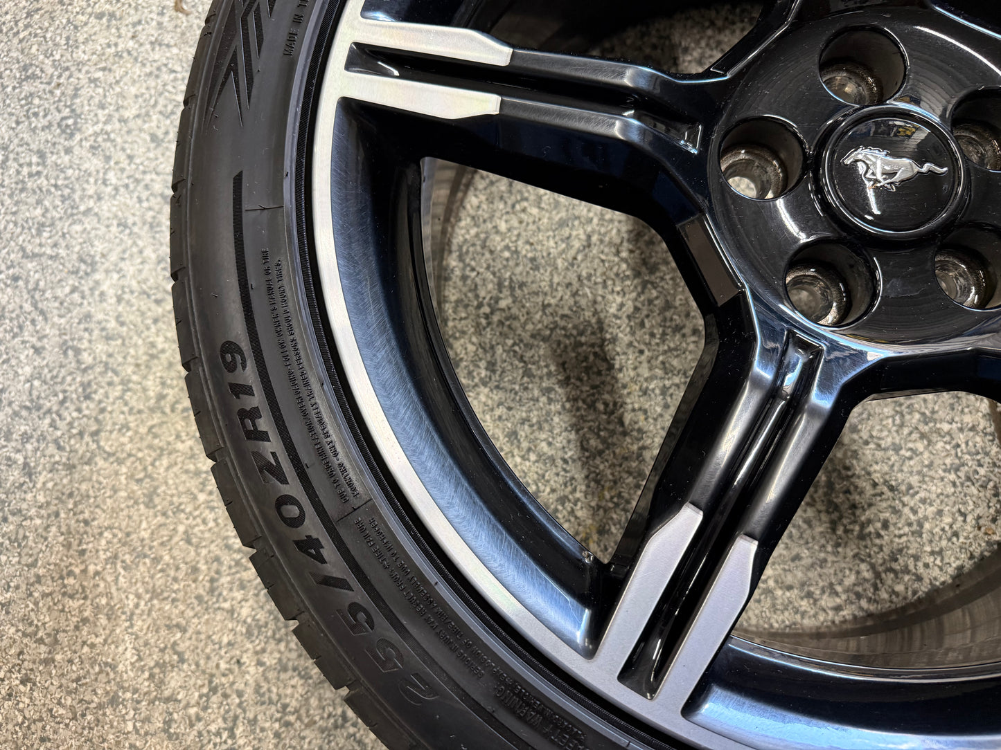 2015-2023 Ford Mustang California Special 19x8.5" Wheel Rim 255/40/19 Fortune