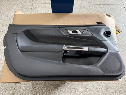 2024-2026 Ford Mustang GT LH Driver Leather/Grey Cloth Insert Door Panel
