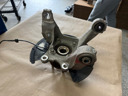 2015-2023 Ford Mustang 5.0 GT LH Driver Side Rear Spindle Knuckle Hub