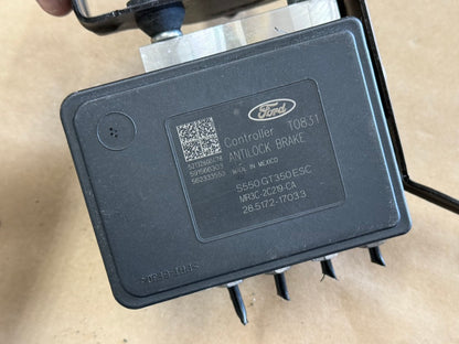 2021 Ford Mustang GT ABS Module Controller Anti-Lock Brakes "Auto"