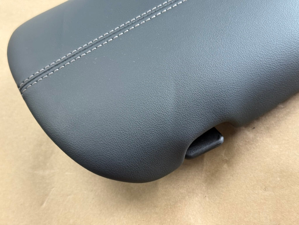 2024-2026 Ford Mustang Center Top Console Lid Armrest