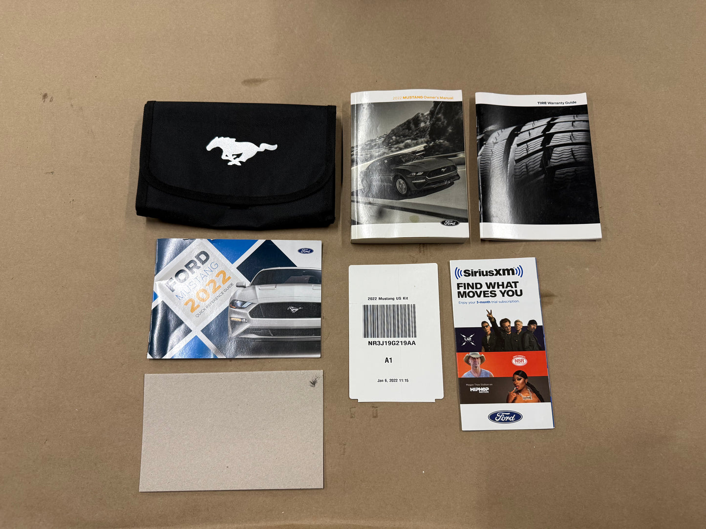 2022 Ford Mustang GT Owners Manual And Literature w/Cover