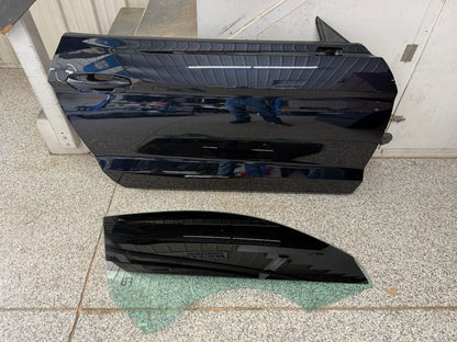 2015-2023 Ford Mustang GT EcoBoost RH Passenger Side Door Complete w/Glass
