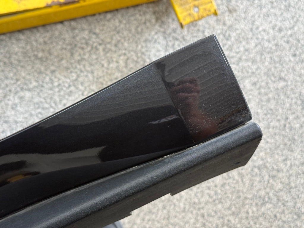2015-2023 Ford Mustang GT V6 RH Passenger Side Skirt Molding "HY"