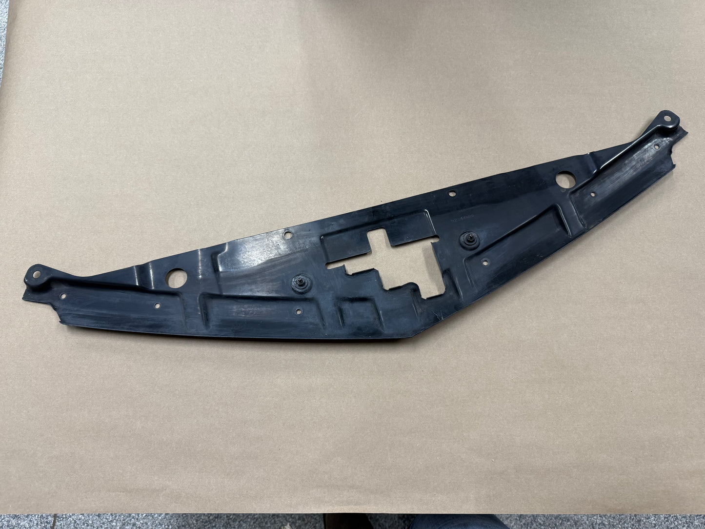 2010-2015 Chevrolet Camaro SS Radiator Support Cover GM