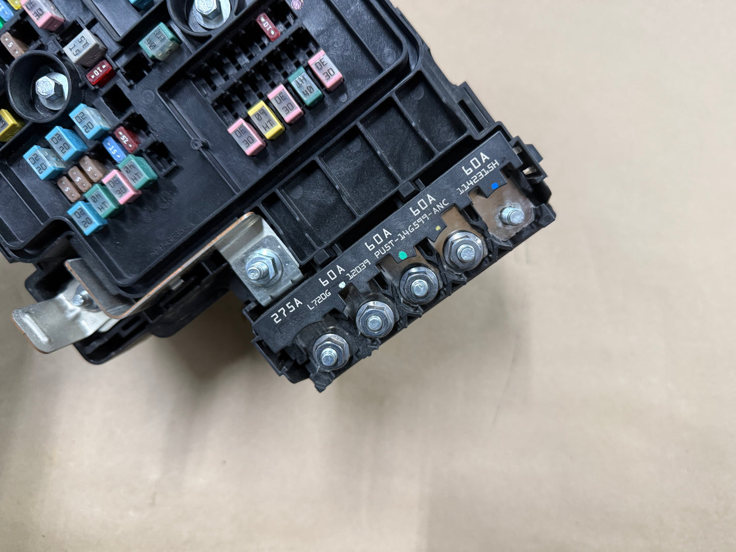 2024-2026 Ford Mustang GT Engine Bay Fuse Box Under Hood