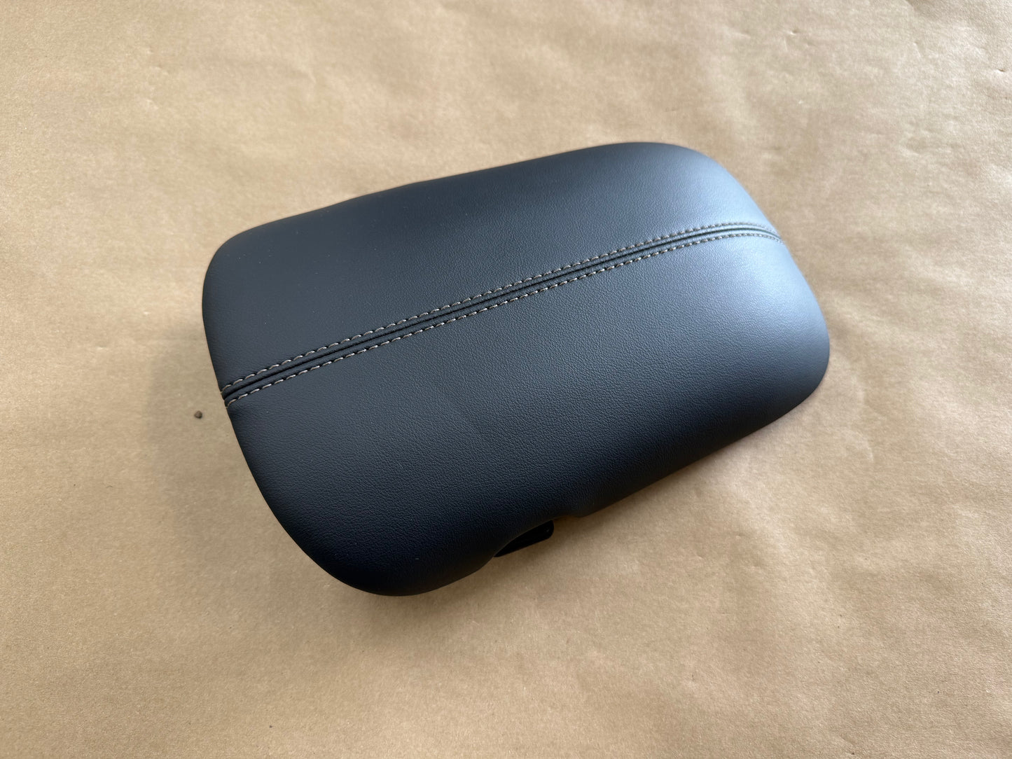 2024-2026 Ford Mustang Center Top Console Lid Armrest