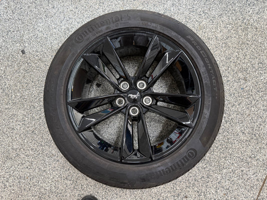 2024-2026 Ford Mustang GT 5.0 18x8.5" Wheel Rim Continental 255/45/18