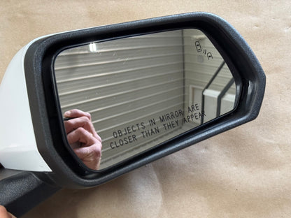 2015-2020 Ford Mustang GT RH Passenger Side Mirror "YZ"