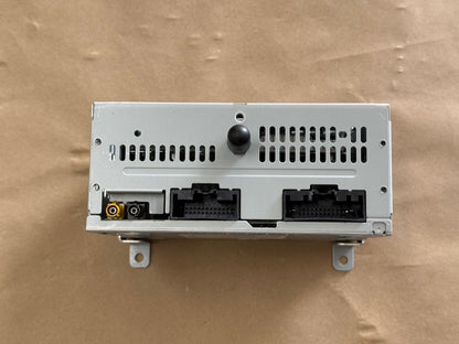 2021 Ford Mustang GT Touch Screen, Face Plate, Radio, Module USB Port