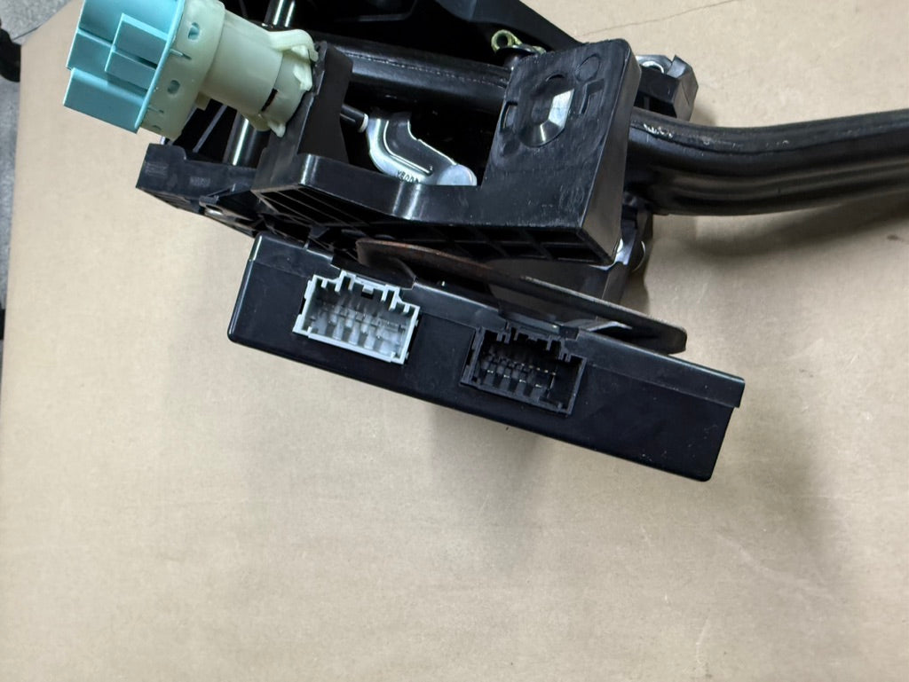 2023-2025 Ford F-250 F-350 Super Duty Brake Pedal