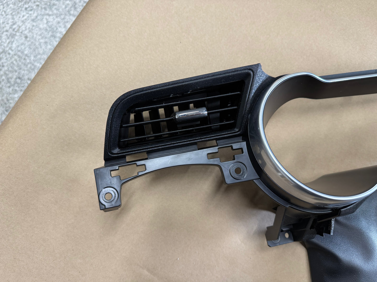 2018-2023 Ford Mustang GT Digital Cluster Surround Steering Buttons "Manual"