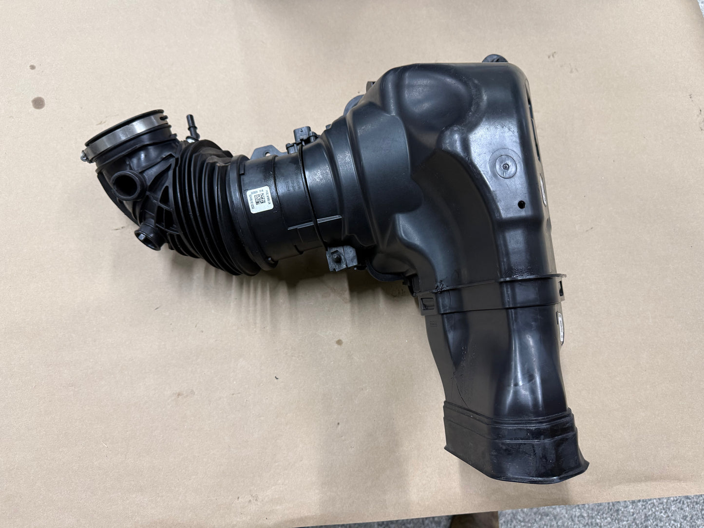 2024-2026 Ford Mustang GT Coyote Cold Air Intake Elbow MAF Housing RH Passenger
