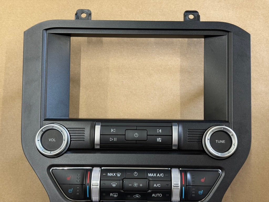 2022 Ford Mustang GT Touch Screen, Face Plate, Radio, Module USB Port