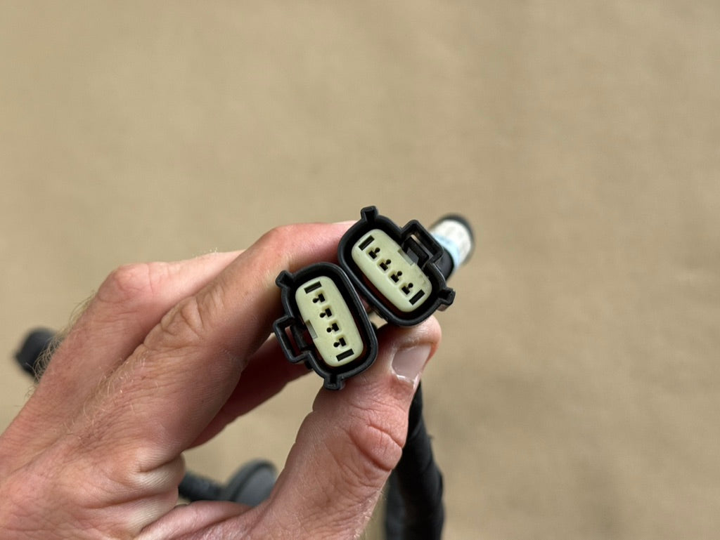 2018-2023 Ford Mustang GT Exhaust Jumper Wiring