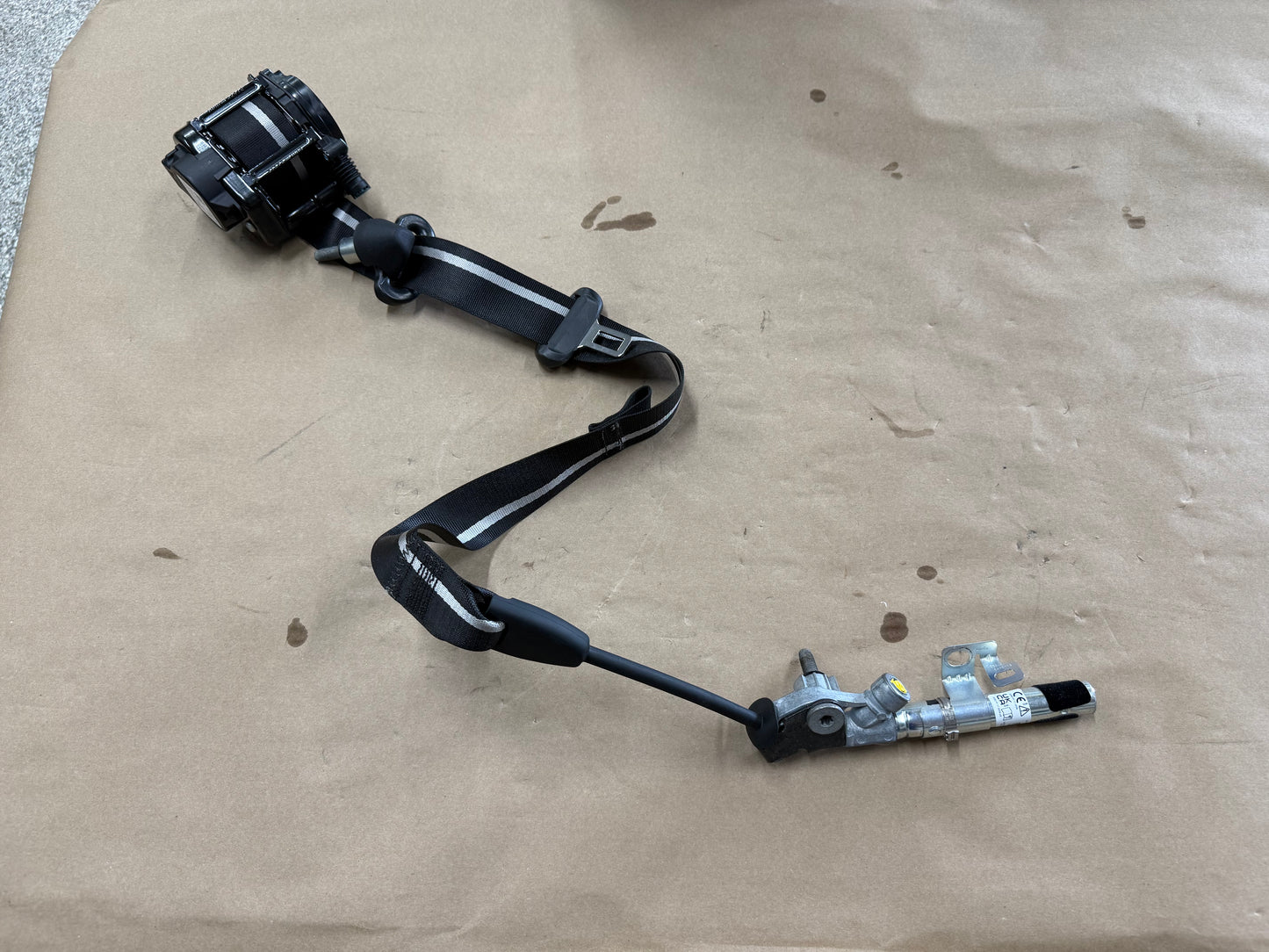 2024-2026 Ford Mustang 5.0 GT Coupe RH Passenger Front Seat Belt Safety