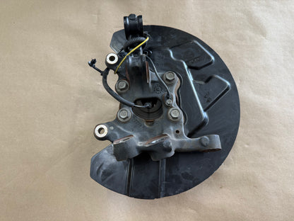 2021-2023 Ford Mustang 5.0 GT LH Driver Side Front Spindle Knuckle Hub 4 Bolt