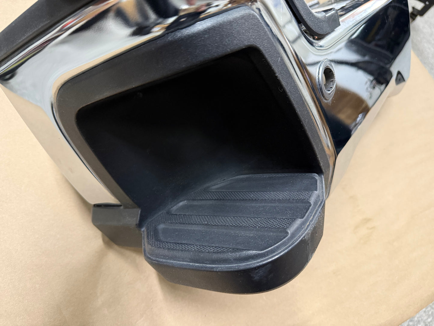 2023-2025 FORD F-250 F-350 LH DRIVER SIDE REAR BUMPER END CAP CHROME