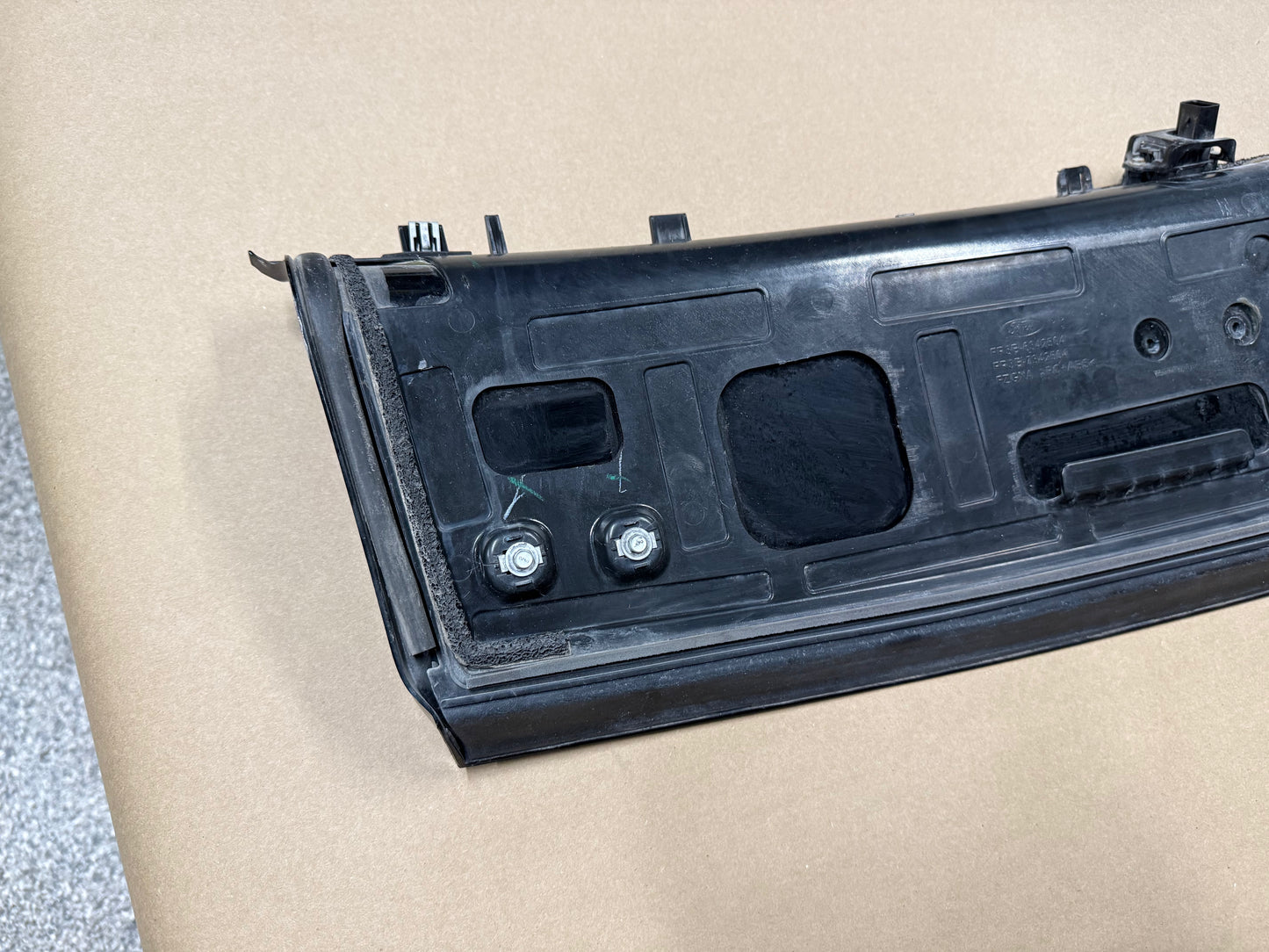 2015-2017 Ford Mustang GT 5.0 Trunk lid Panel Rear Decklid Back-Up Camera