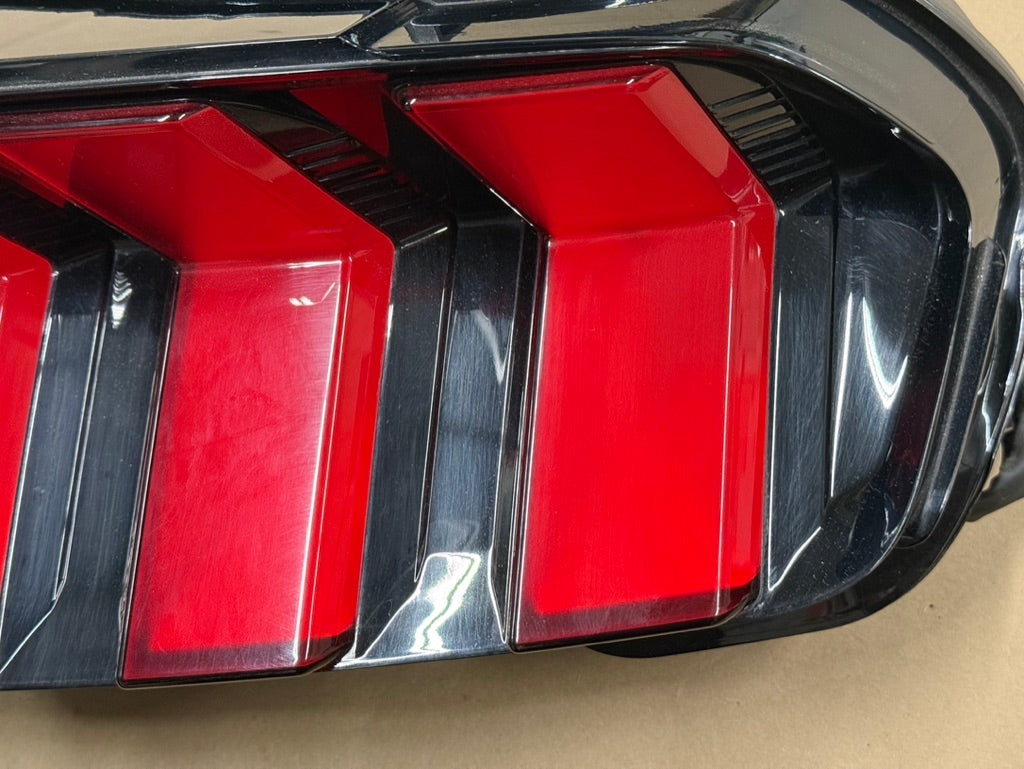 2024-2026 Ford Mustang GT EcoBoost Tail Light RH Passenger Side LED