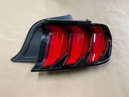 2018-2023 Ford Mustang GT350 GT V6 EcoBoost Tail Light RH Pass. Side LED