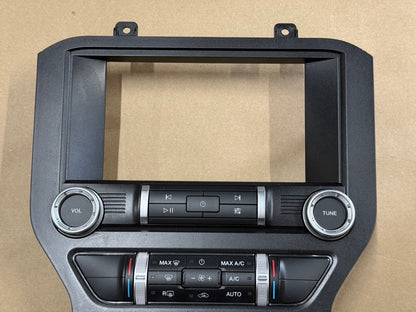 2020 Ford Mustang GT Touch Screen, Face Plate, Radio, Module USB Port