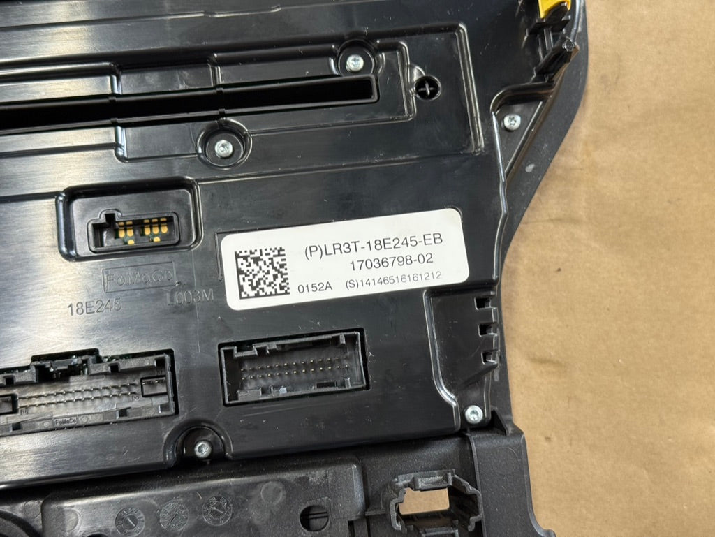 2022 Ford Mustang GT Touch Screen, Face Plate, Radio, Module USB Port