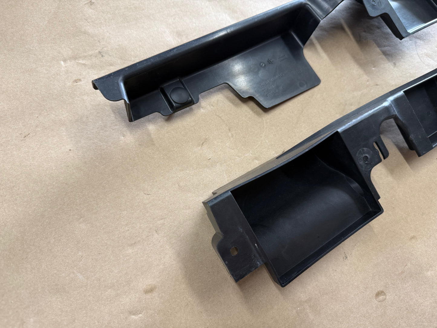 2024-2026 Ford Mustang GT Radiator Core Air Deflectors LH RH Pair