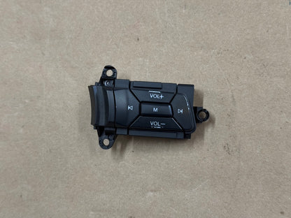 2015-2023 Ford Mustang GT RH Steering Wheel Button Volume Mute Search