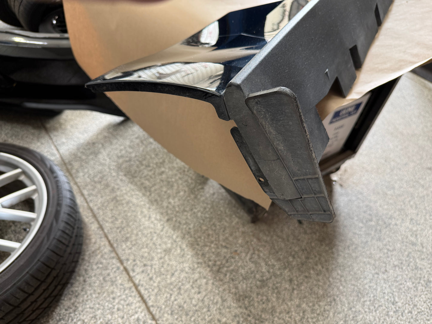2015-2023 Ford Mustang GT V6 RH Passenger Side Skirt Molding "G1"