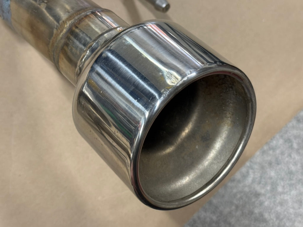 2010-2015 Chevrolet Camaro SS Borla ATAK Axle Back Exhaust Mufflers Used