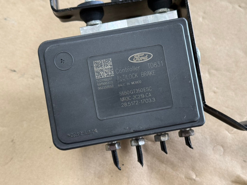 2022 Ford Mustang GT ABS Module Controller Anti-Lock Brakes "Auto"