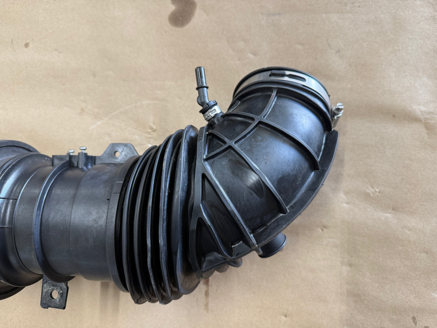 2024-2026 Ford Mustang GT Coyote Cold Air Intake Elbow MAF Housing RH Pass