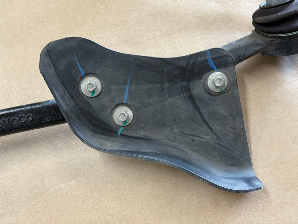 2015-2023 Mustang GT Passenger RH Side Front Control Arms Frontward Rearward PP1