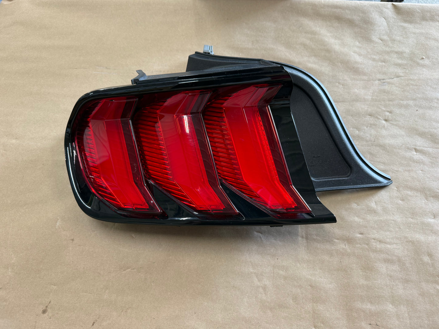 2018-2023 Ford Mustang GT350 GT V6 EcoBoost Tail Light LH Driver Side LED