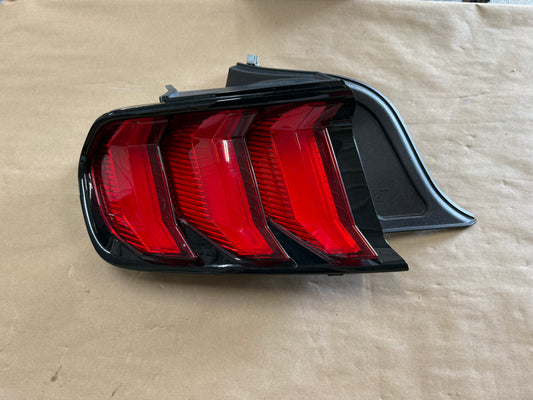 2018-2023 Ford Mustang GT350 GT V6 EcoBoost Tail Light LH Driver Side LED