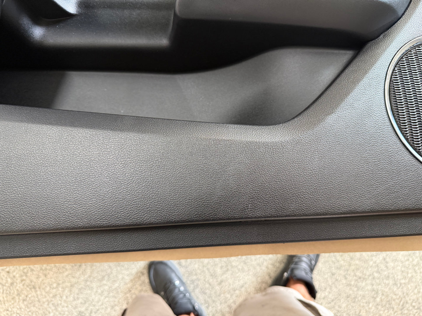 2018-2023 Ford Mustang GT LH Driver Leather Insert Door Panel Grey Stitching