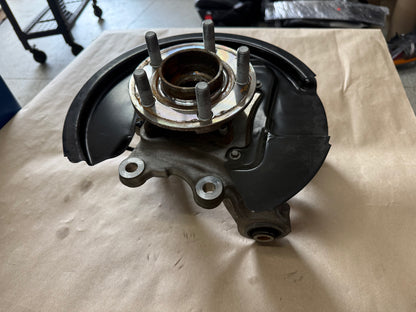 2015-2023 Ford Mustang 5.0 GT RH Passenger Side Rear Spindle Knuckle Hub