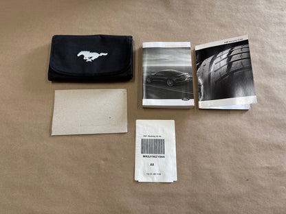 2021 Ford Mustang GT Owners Manual And Literature w/Cover