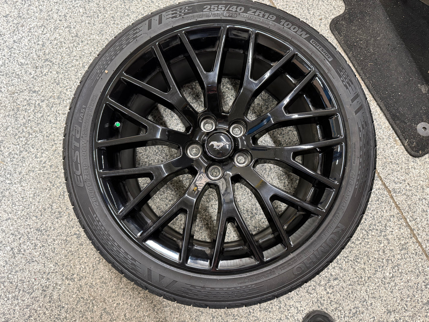 2015-2023 Mustang GT 5.0 19x9" Wheel Rim PP1 Front 255/40/19 Kumho