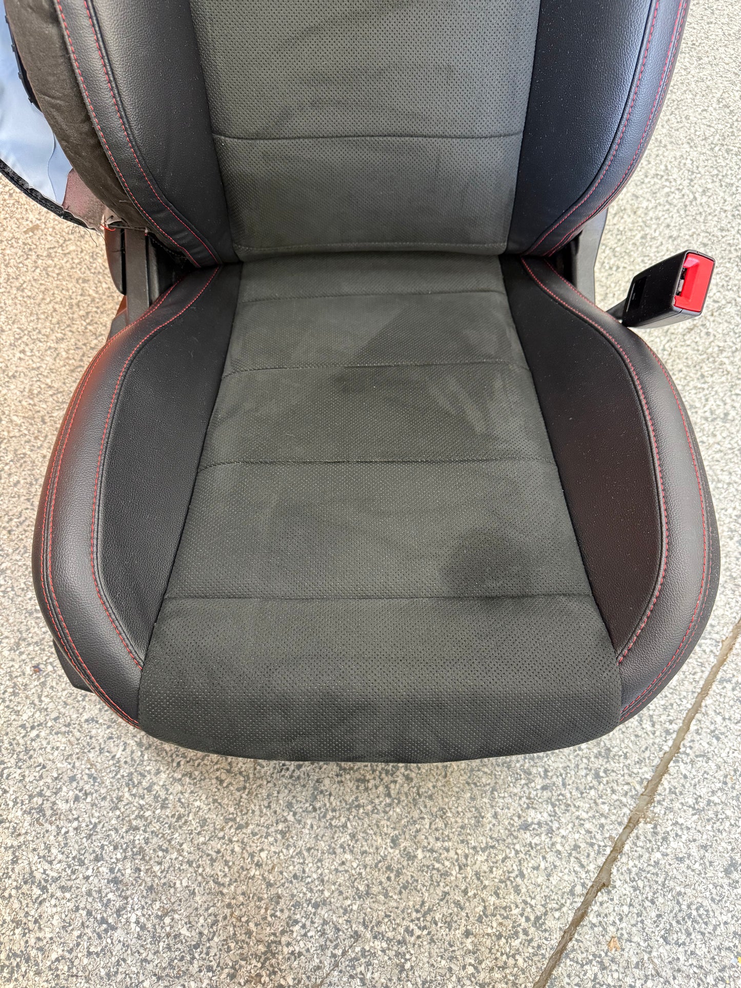 2018-2023 Ford Mustang GT California Special Front Rear Seats Black Red Stitch