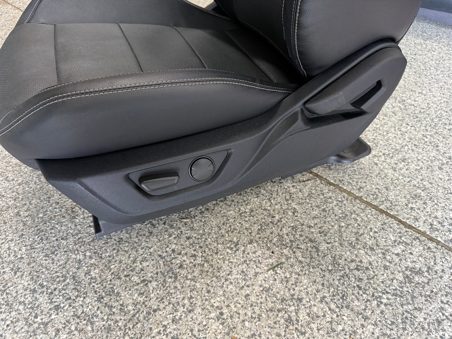 2018-2023 Ford Mustang GT Black Leather Coupe Front Rear Power Seats Heat/Cooled