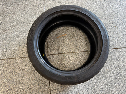 Michelin Pilot Sport 4 S 255/40/ZR19 Tire