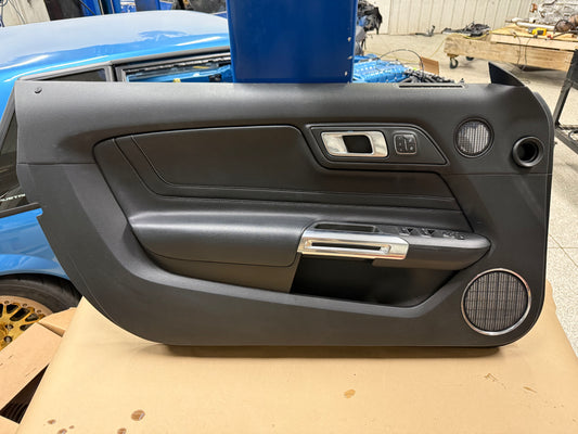 2018-2023 Ford Mustang GT LH Driver Leather Insert Door Panel Grey Stitching