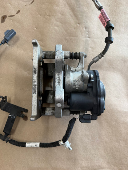 2024-2026 Ford Mustang GT 5.0 Rear Calipers Brakes Electric Emergency Brake