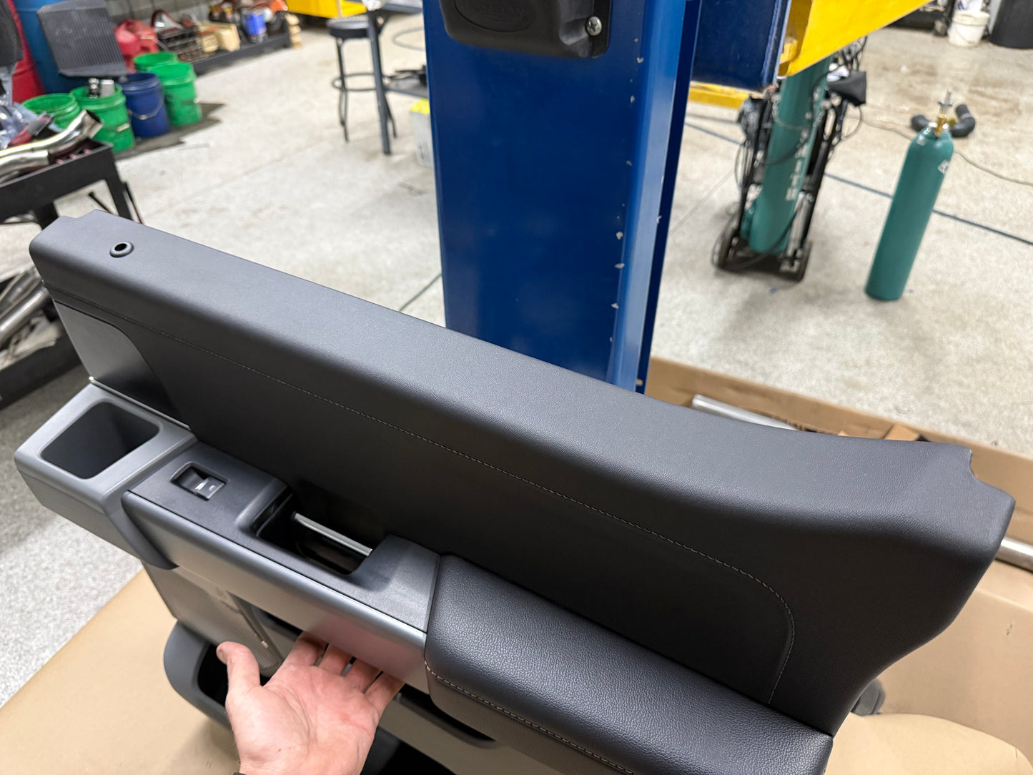 2023-2025 Ford F-250 F-350 Super Duty XLT Sport RH Passenger Rear Door Panel
