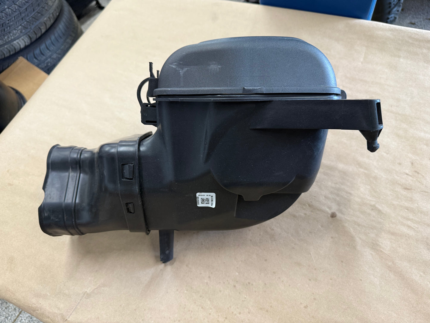 2024-2026 Ford Mustang GT Coyote Cold Air Intake Box LH Driver Side