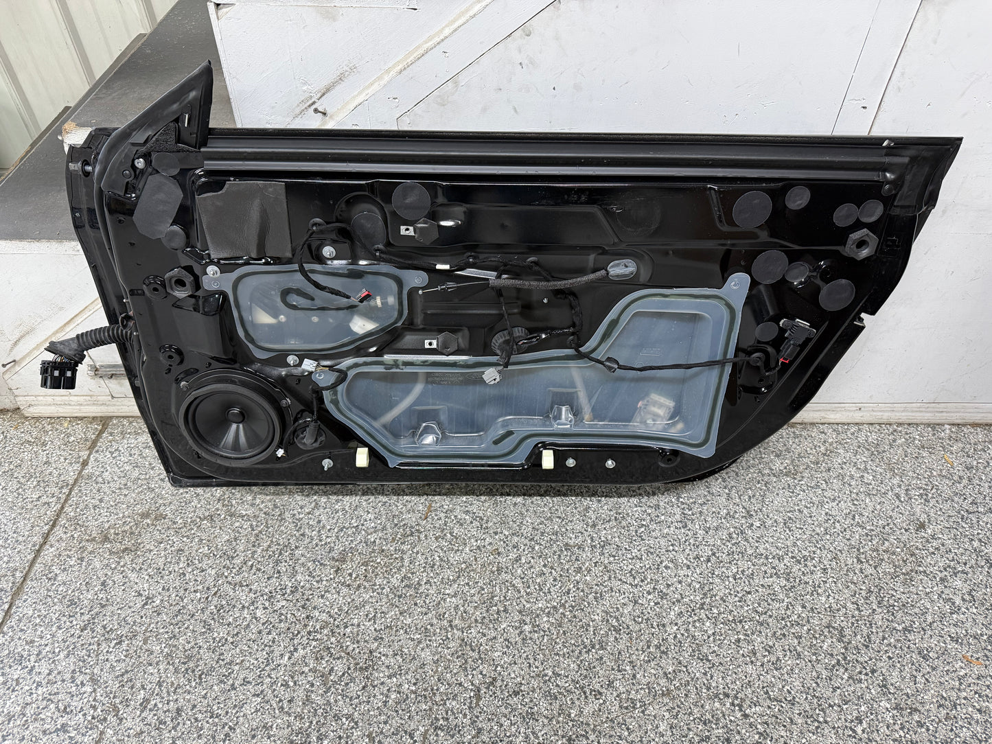 2015-2023 Ford Mustang GT EcoBoost RH Pass. Side Door Complete w/Glass "Black"