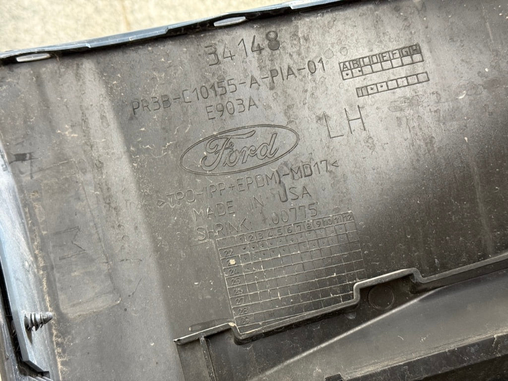 2024-2026 Ford Mustang GT LH Driver Side Skirt Molding "K1"