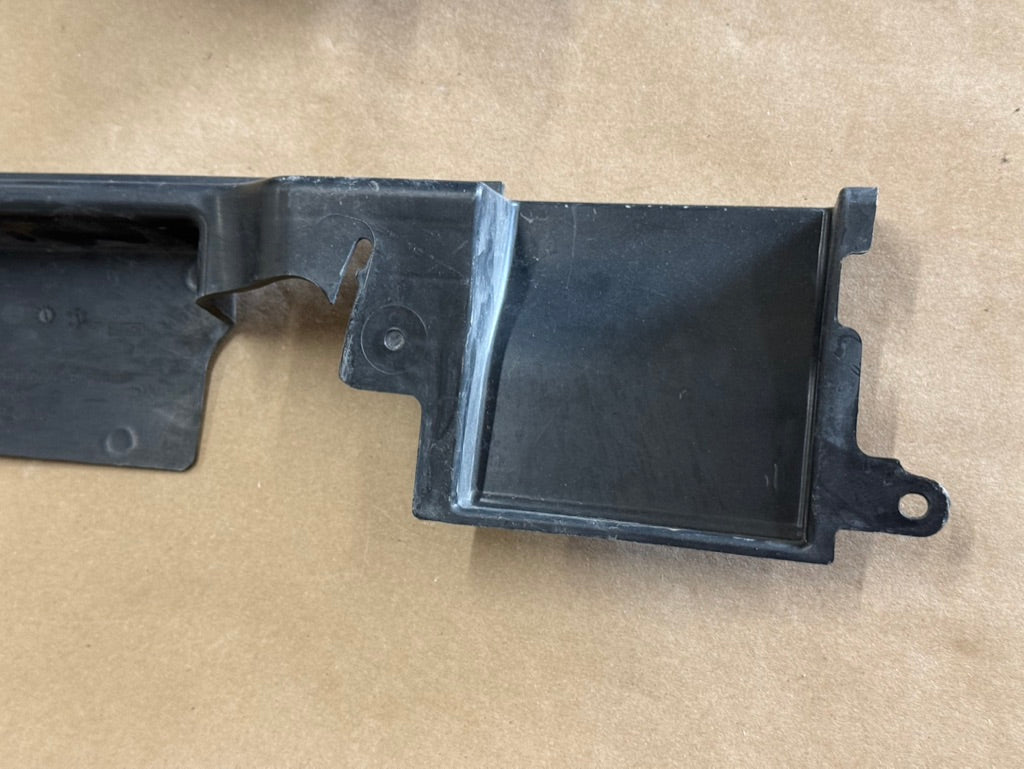 2024-2026 Ford Mustang GT Radiator Core Air Deflectors RH Passenger Side